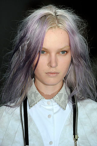 Illustration for article titled Gray Hair Is Awesome (As Long As It's Fake)